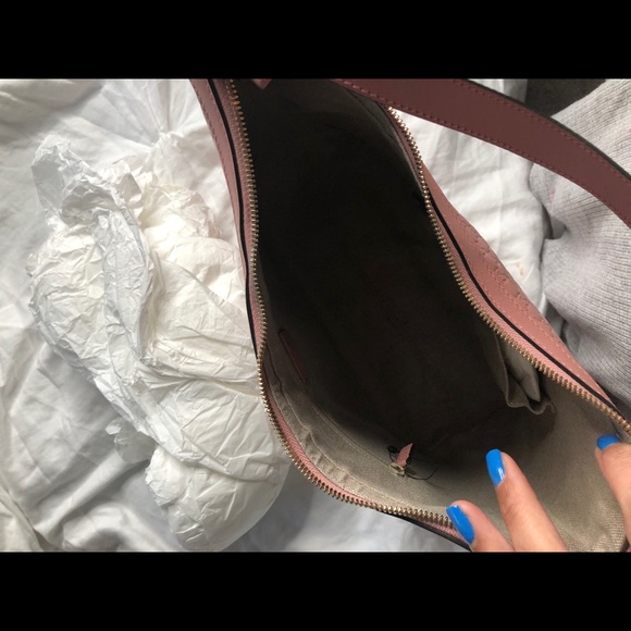 Pink Gucci Purse - Picture 4 of 8